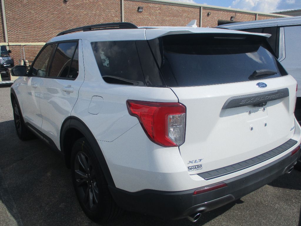 2022 Ford Explorer XLT photo 17