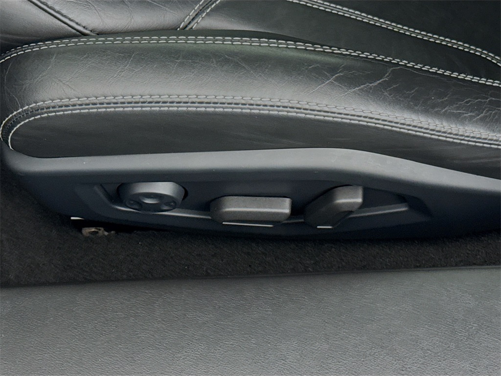 2020 Lamborghini Huracan Evo Base photo 19