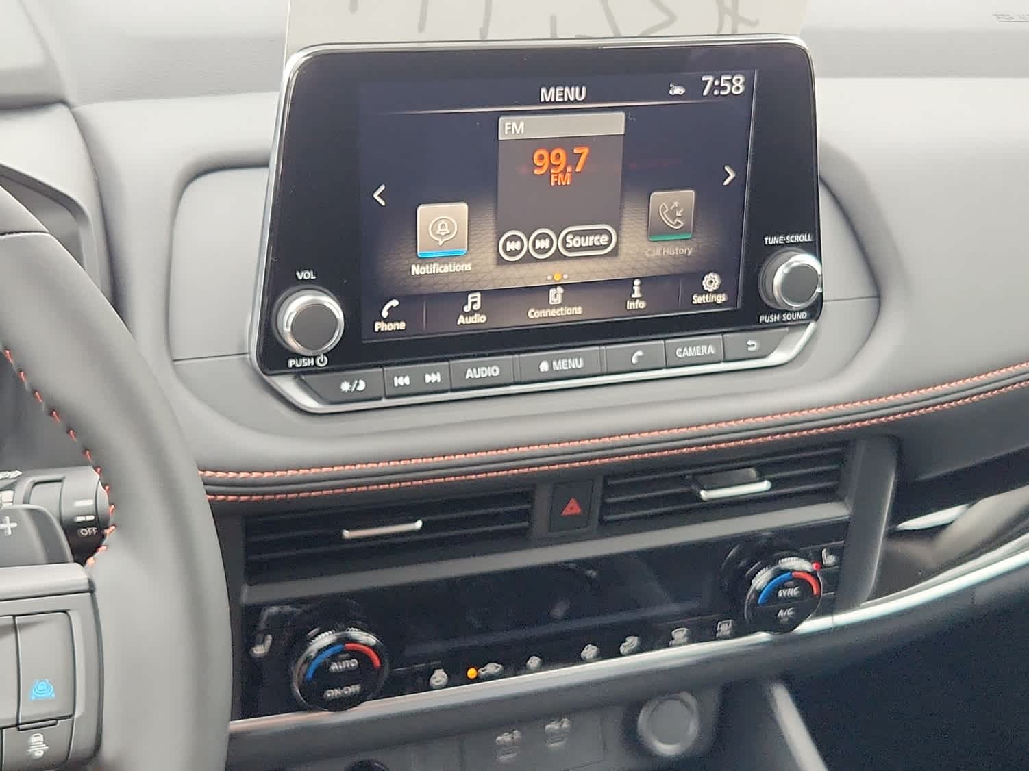2026 Nissan Rogue SV photo 12