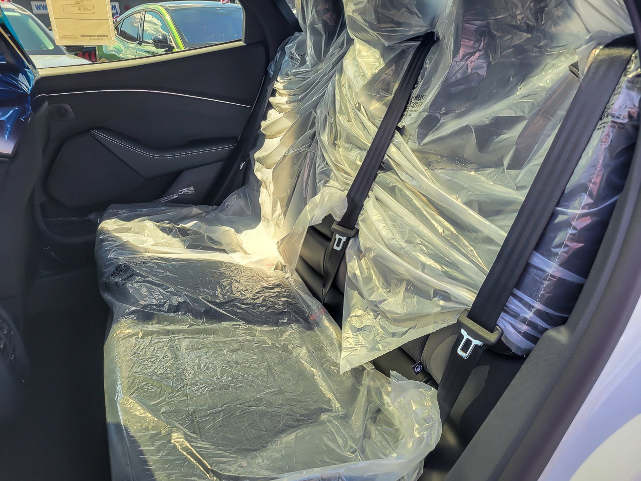 2025 FORD MUSTANG MACH-E - Image 12