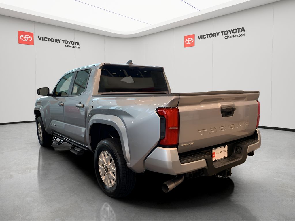 2025 Toyota Tacoma SR5 4x4 Double Cab photo 3