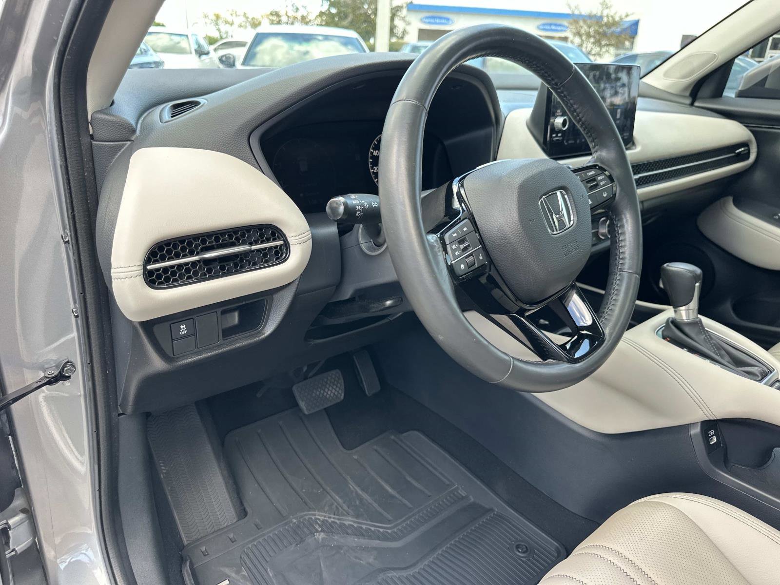 2023 Honda HR-V EX-L photo 17