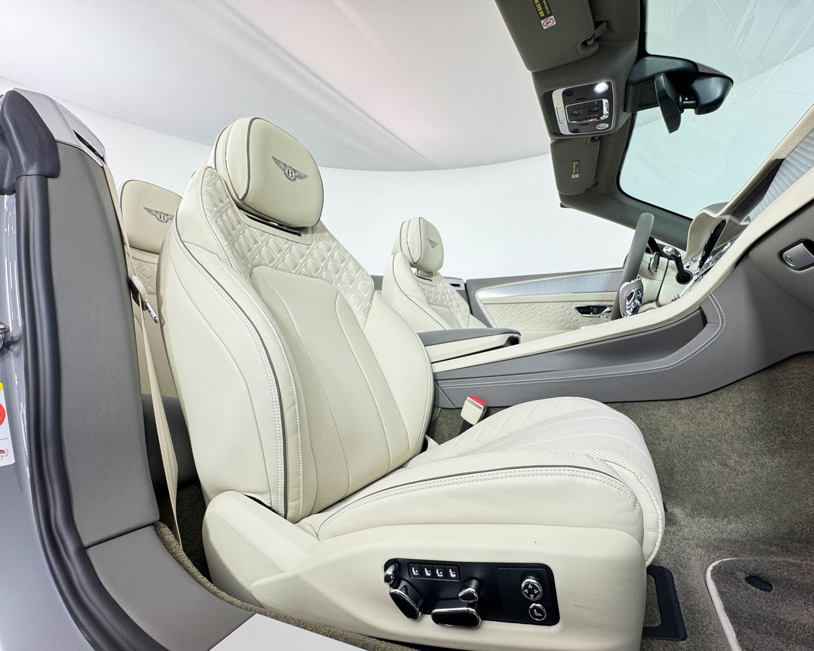 2022 Bentley Continental GTC Speed photo 27