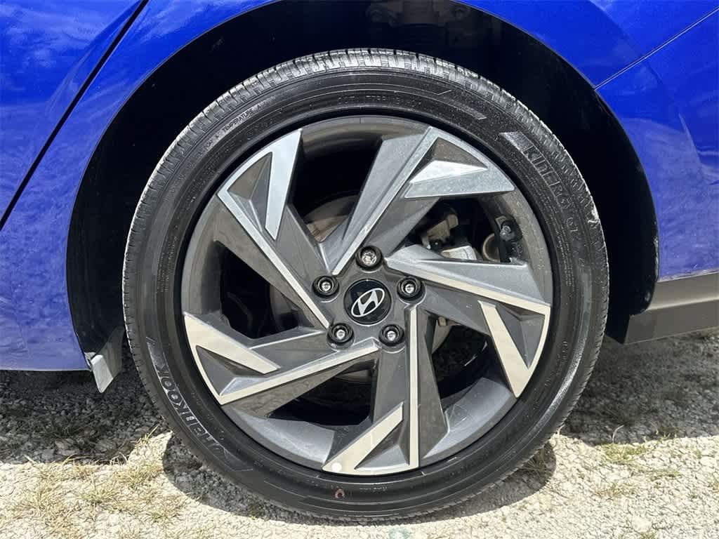 2024 Hyundai Elantra Hybrid Limited photo 10