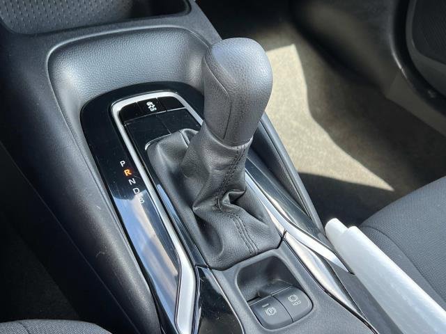 2022 Toyota Corolla LE photo 16