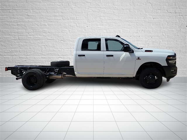 2026 Ram 3500 Tradesman photo 5