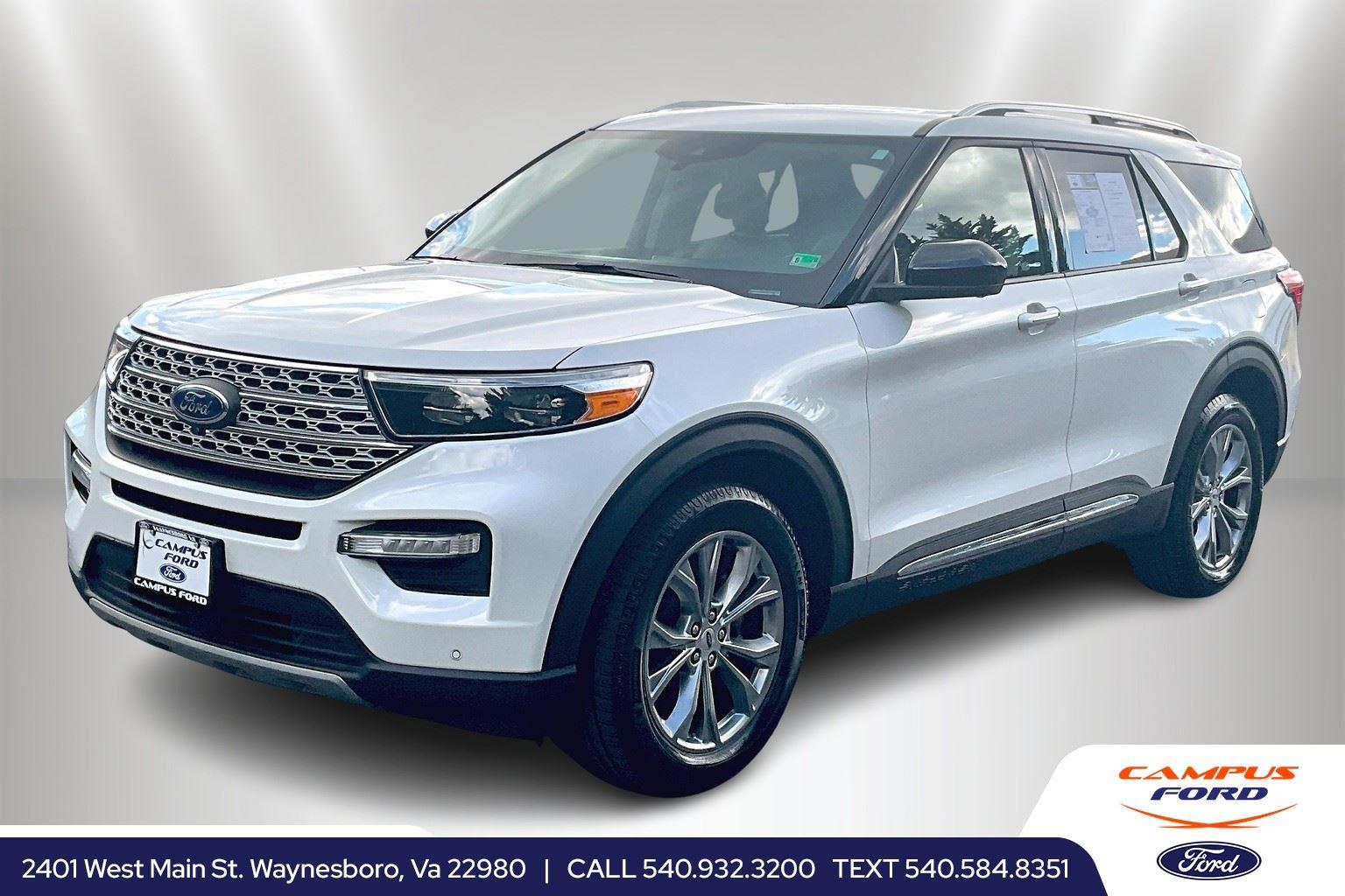 2022 Ford Explorer Limited's photo
