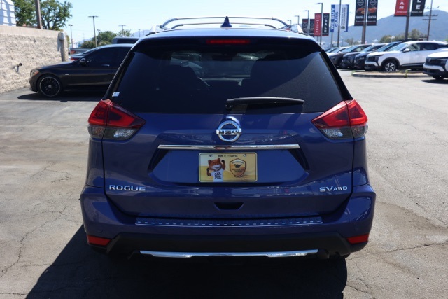 2020 Nissan Rogue SV photo 4
