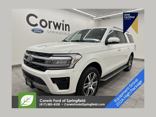 2023 Ford Expedition XLT's photo