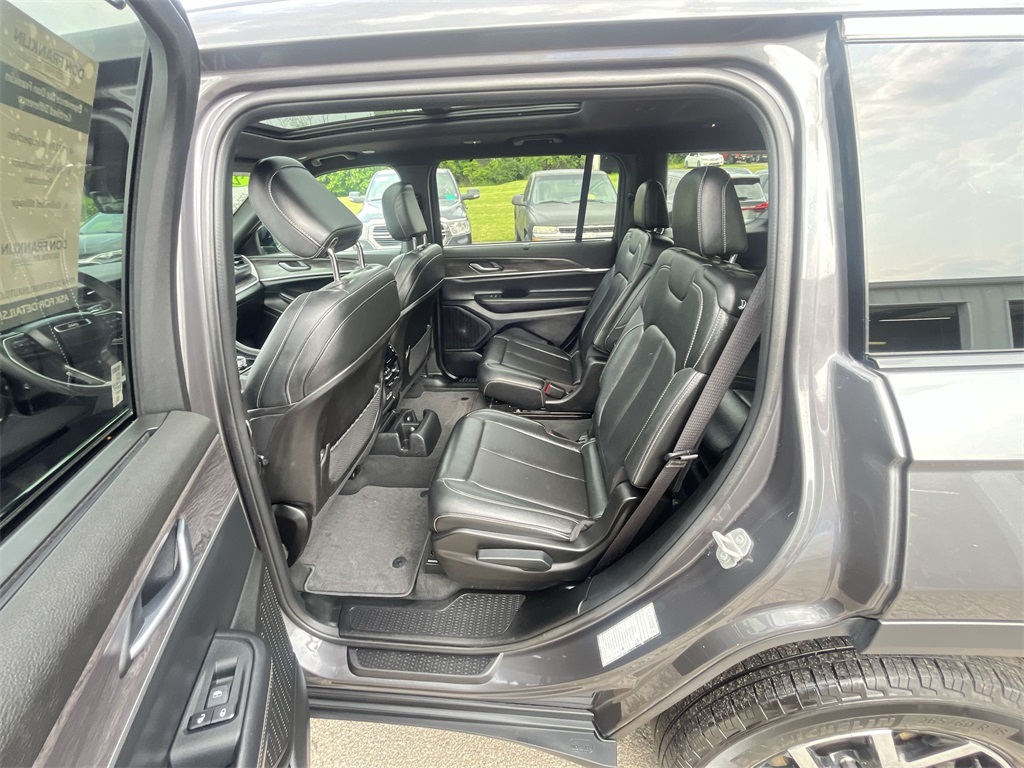 2024 Jeep Grand Cherokee Limited photo 21