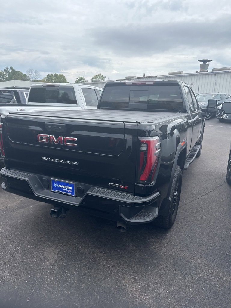 2025 Gmc Sierra 2500 HD AT4 photo 3