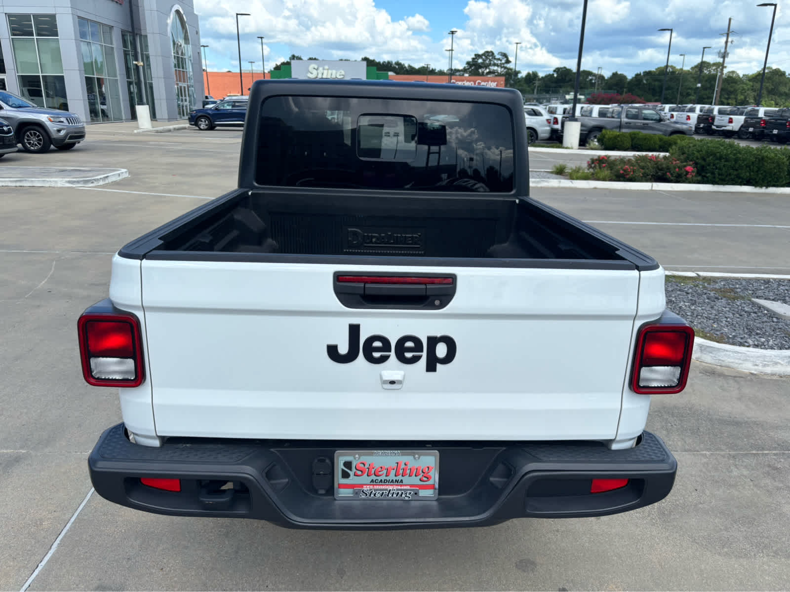 2023 Jeep Gladiator Sport S photo 4