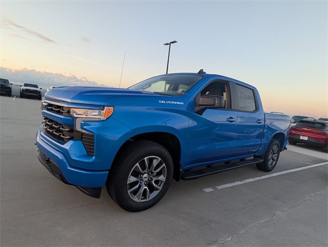 2026 Chevrolet Silverado 1500 RST photo 4