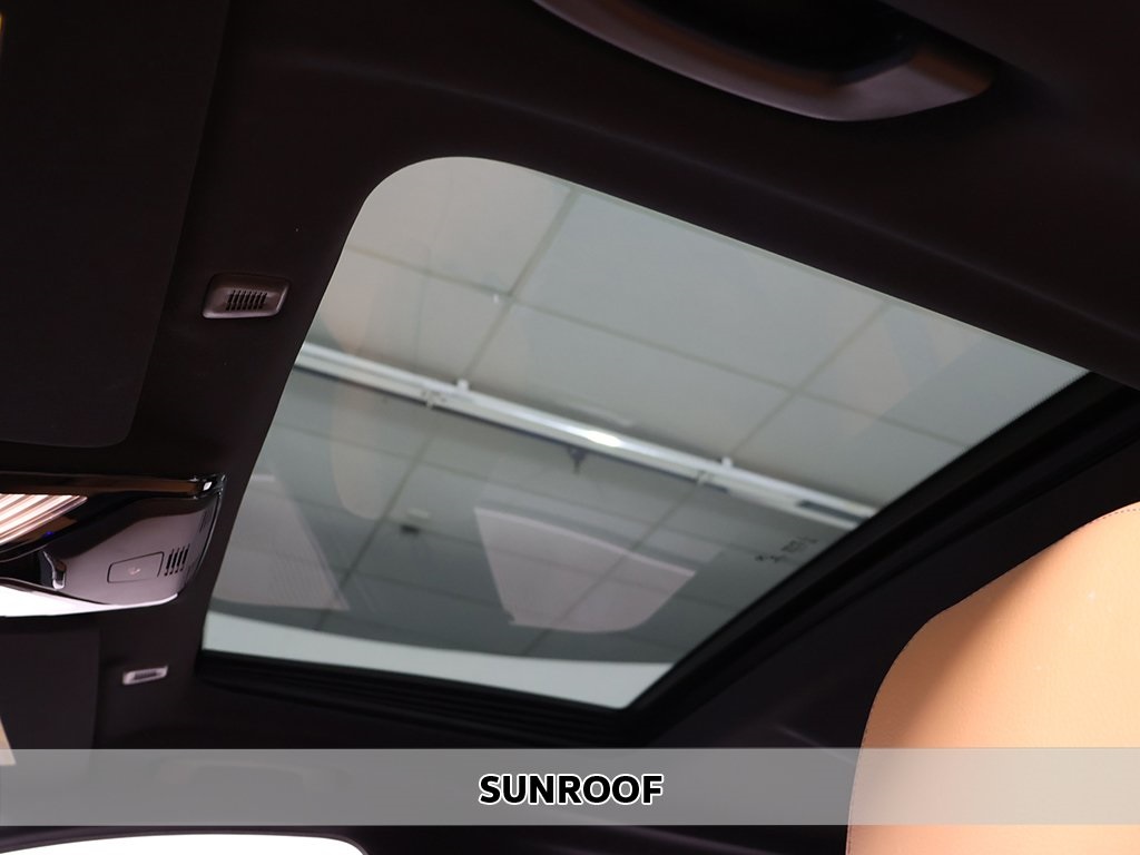 2022 Bmw M550i xDrive photo 4