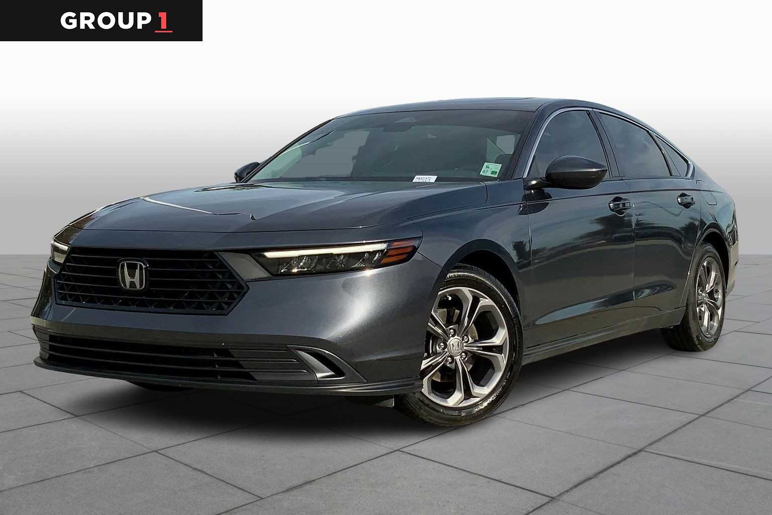 2023 Honda Accord EX's photo