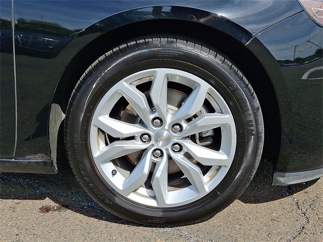 2019 Chevrolet Impala 1LT photo 6