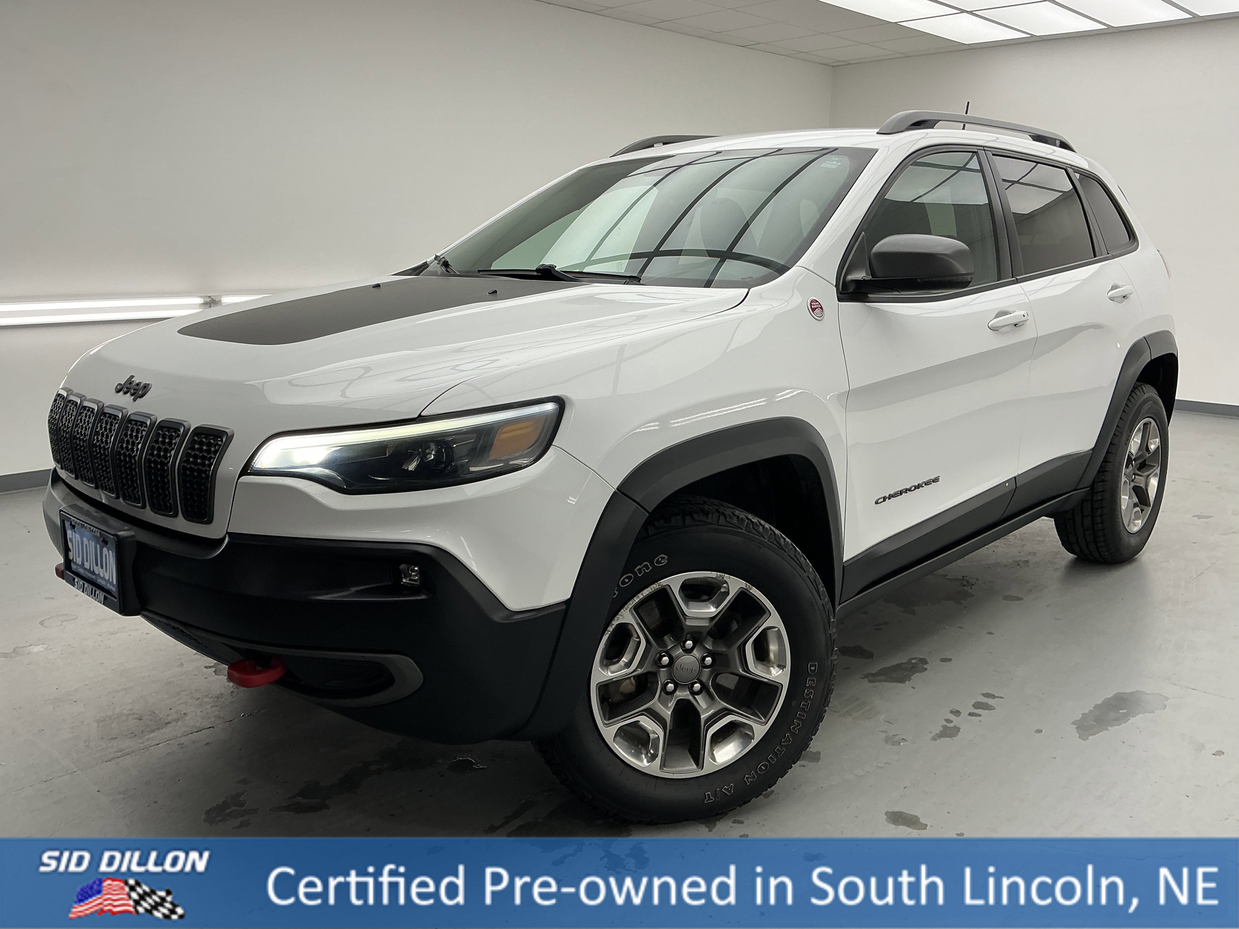 2019 Jeep Cherokee Trailhawk's photo