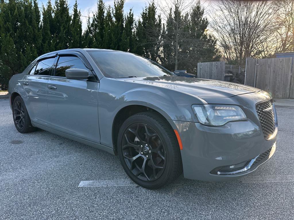 2019 Chrysler 300
