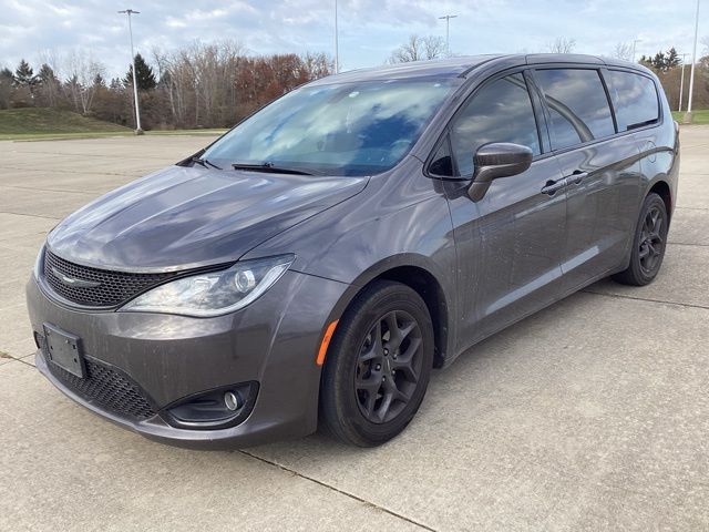 Used 2018 Chrysler Pacifica Touring Plus with VIN 2C4RC1FG0JR187580 for sale in Sheffield, OH