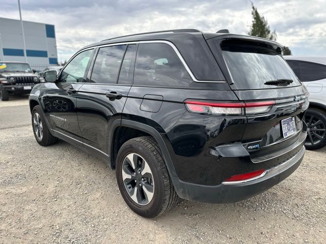 2024 Jeep Cherokee Limited 4xe photo 4
