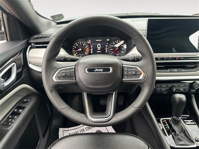 2024 Jeep Compass Limited photo 11