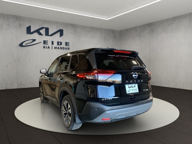 2023 Nissan Rogue SV photo 4