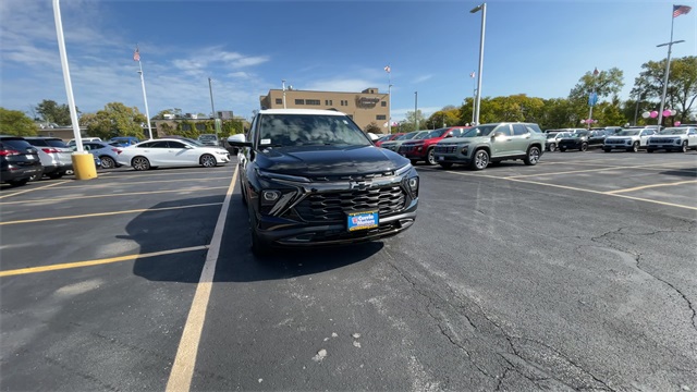 2025 CHEVROLET TRAILBLAZER - Image 3