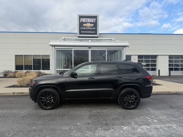 2020 Jeep Grand Cherokee Altitude's photo