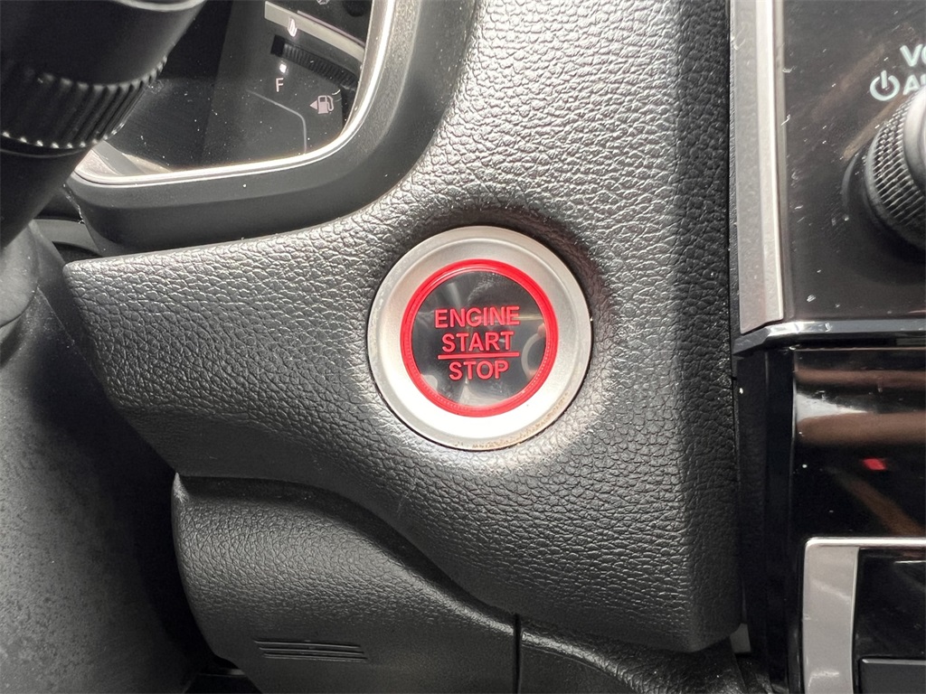 2020 Honda CR-V Touring photo 30