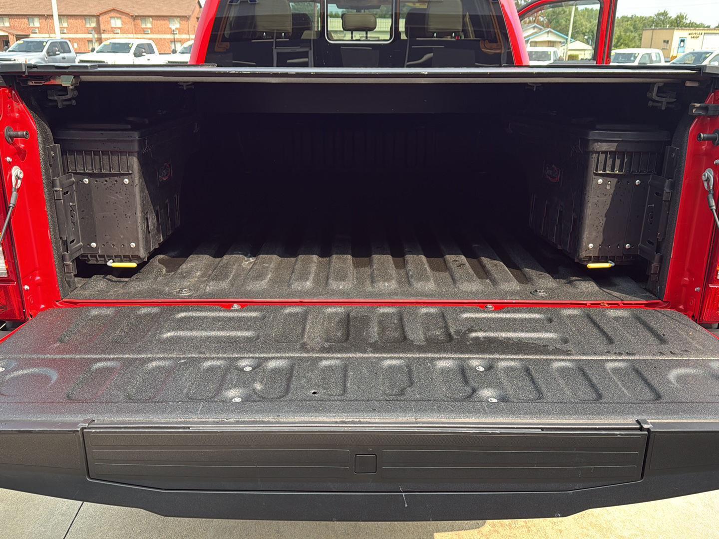 2021 Ford F-250 Lariat Tremor photo 21