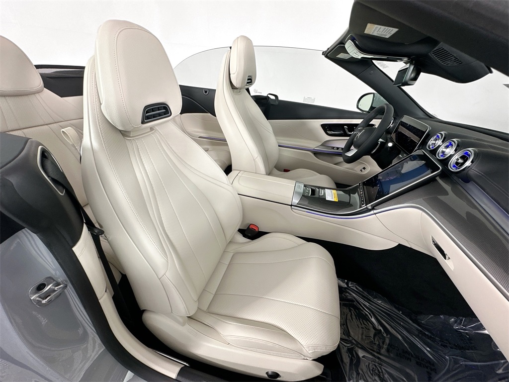 2026 Mercedes Benz CLE 300 4MATIC Cabriolet photo 28