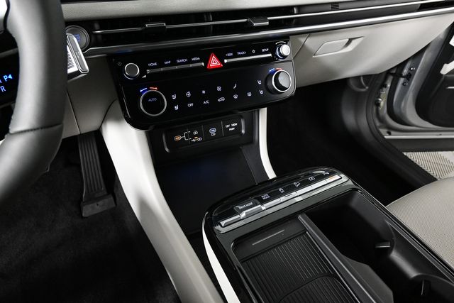 2026 Hyundai Tucson Limited photo 18