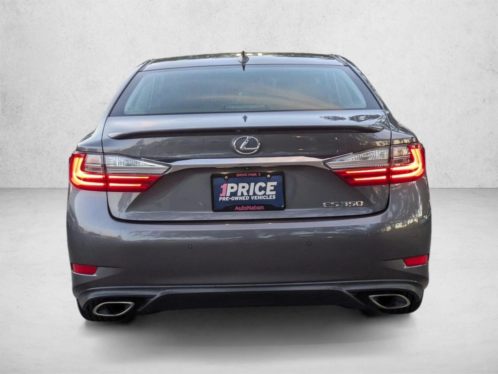2017 Lexus ES 350 photo 7