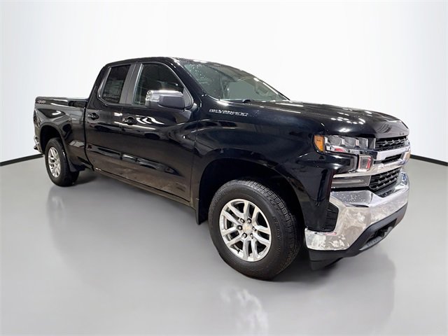 2021 Chevrolet Silverado 1500 LT photo 3