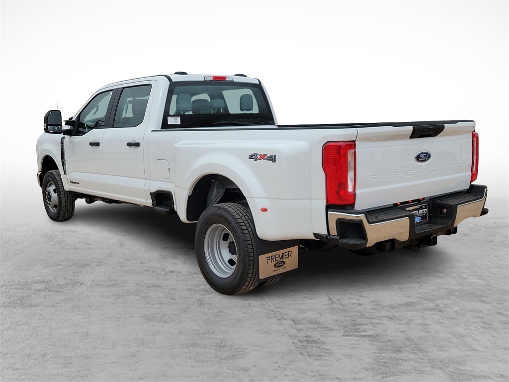 2025 Ford F-350 photo 7