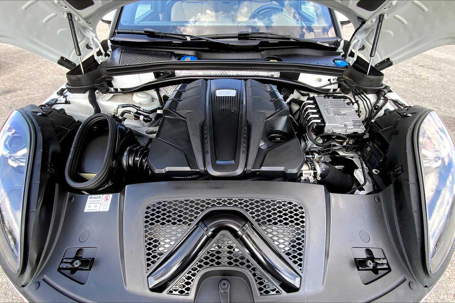 2020 Porsche Macan S photo 31