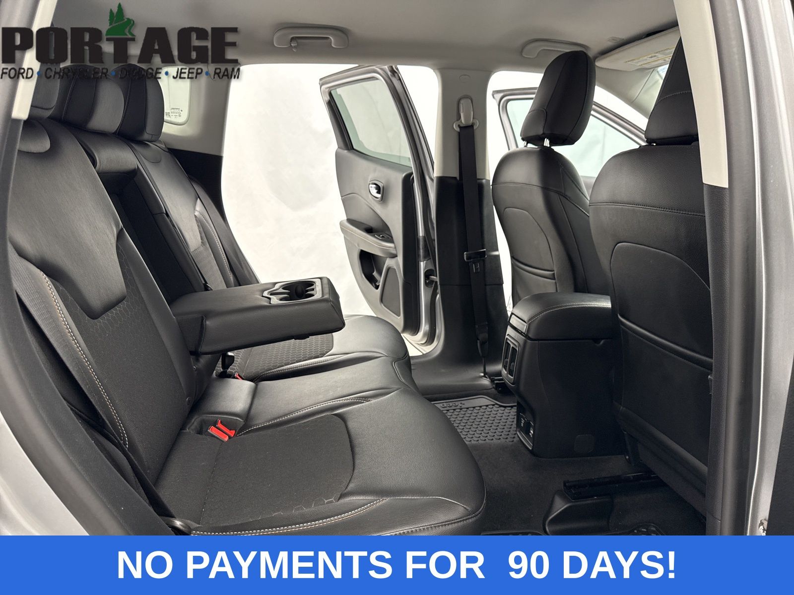 2018 Jeep Compass Latitude photo 25