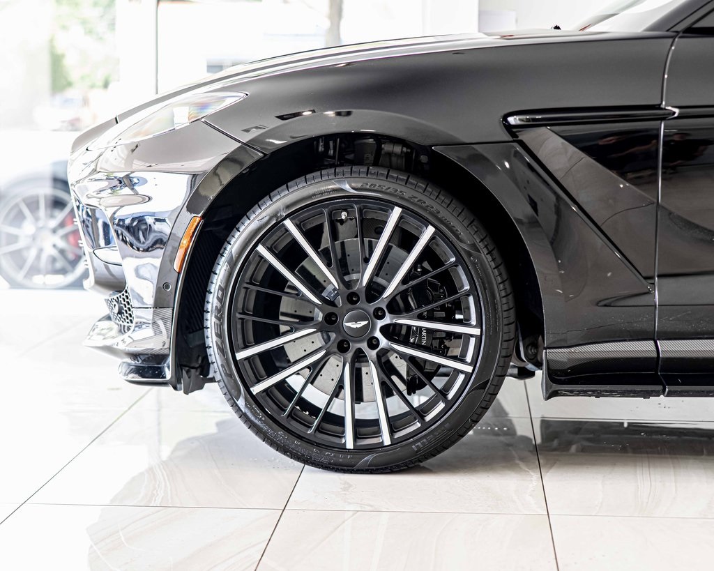 2023 ASTON MARTIN DBX - Image 8