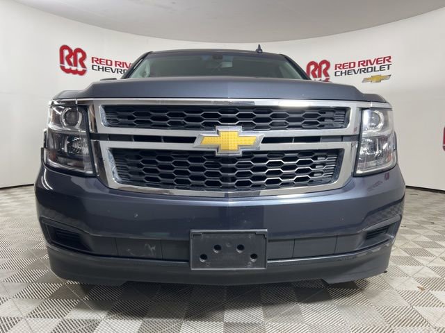2019 Chevrolet Tahoe LS photo 2