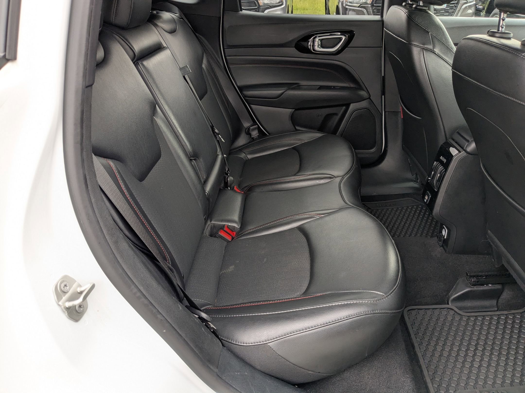 2023 Jeep Compass Trailhawk photo 29