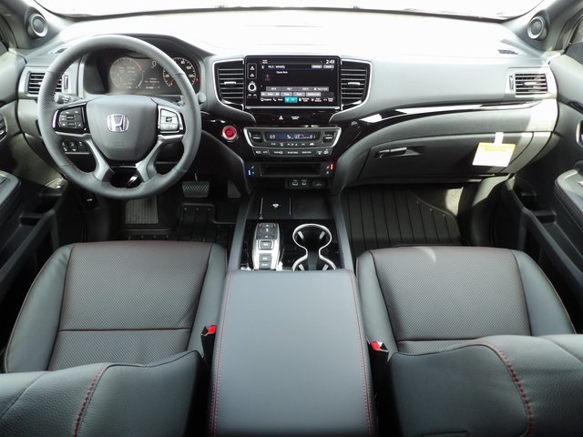 2026 Honda Ridgeline Black Edition photo 19