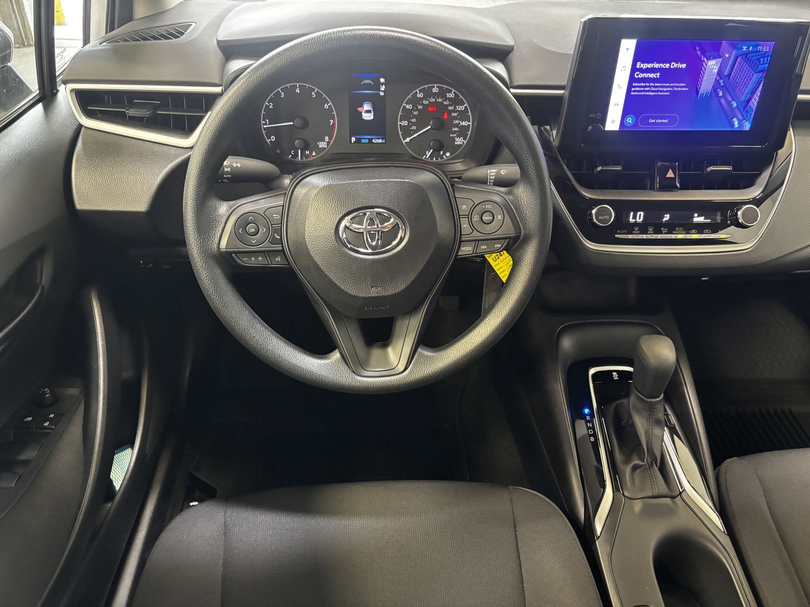 2025 Toyota Corolla LE photo 24