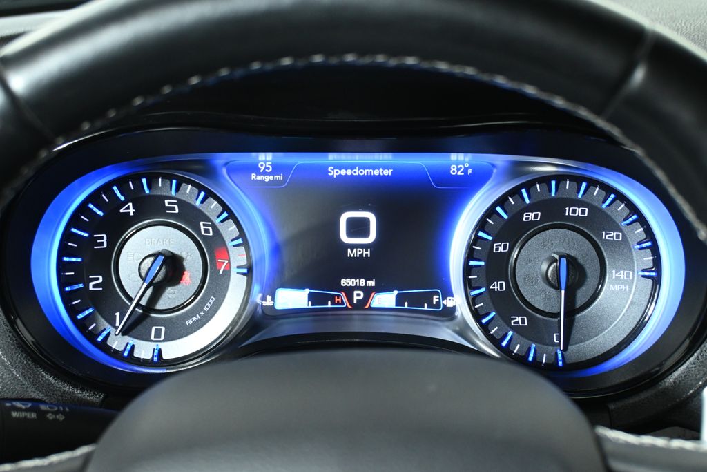 2017 Chrysler 300 S photo 18