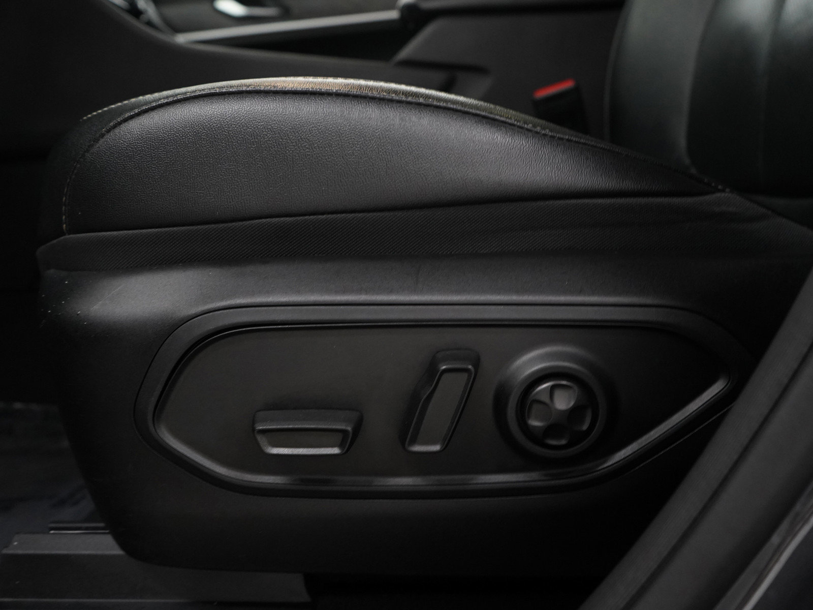 2023 Jeep Grand Cherokee Limited photo 23