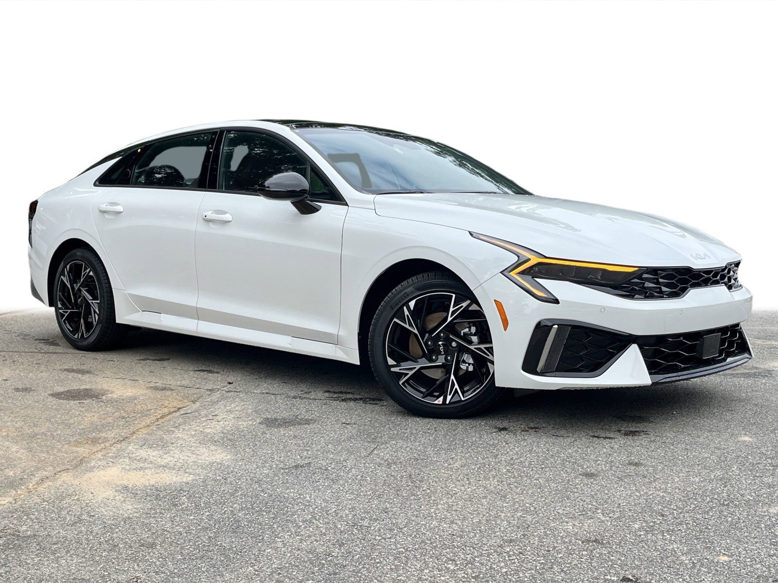 2025 Kia K5 GT-Line photo 2