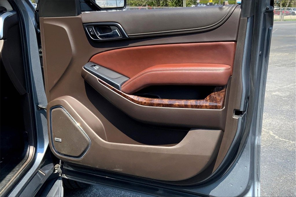 2019 Chevrolet Tahoe Premier photo 24