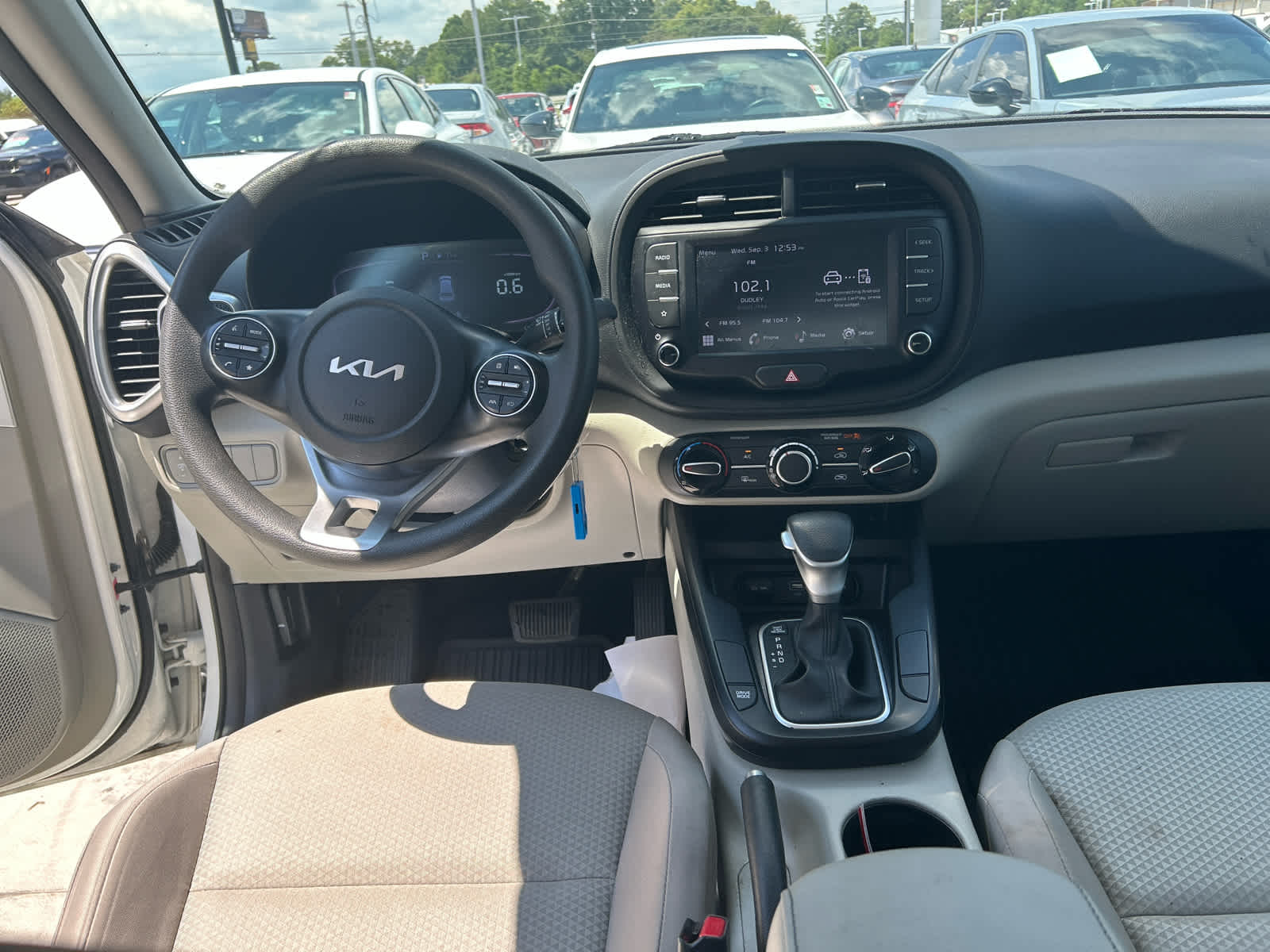 2024 Kia Soul LX photo 13