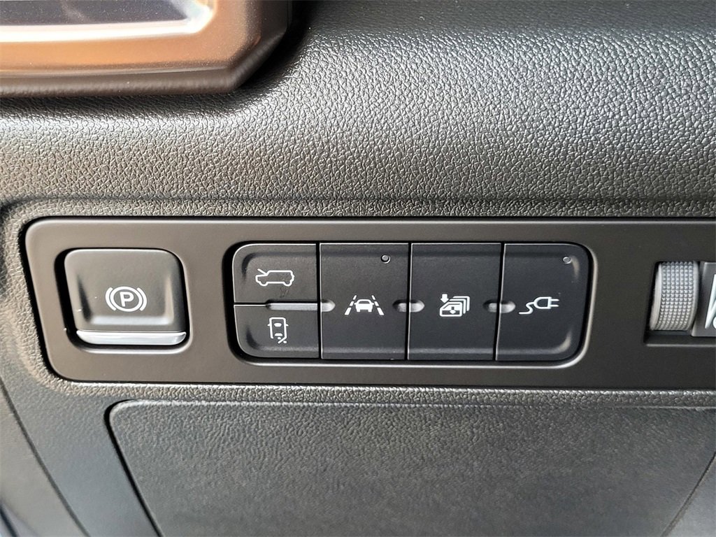 2024 Gmc Hummer EV photo 22