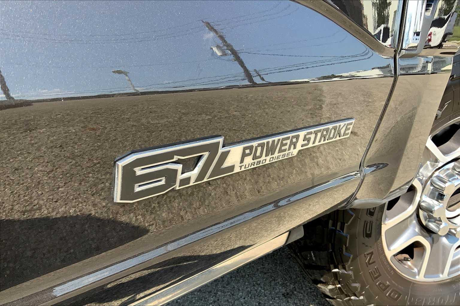 2024 Ford F-250 Lariat photo 9