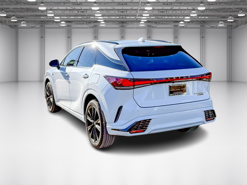 2023 Lexus RX 500h F SPORT Performance photo 3